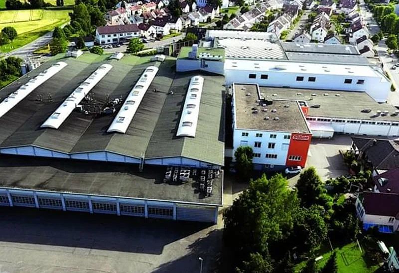 Luftaufnahme des Produktionsstandorts der Sehne Backwaren KG in Ehningen